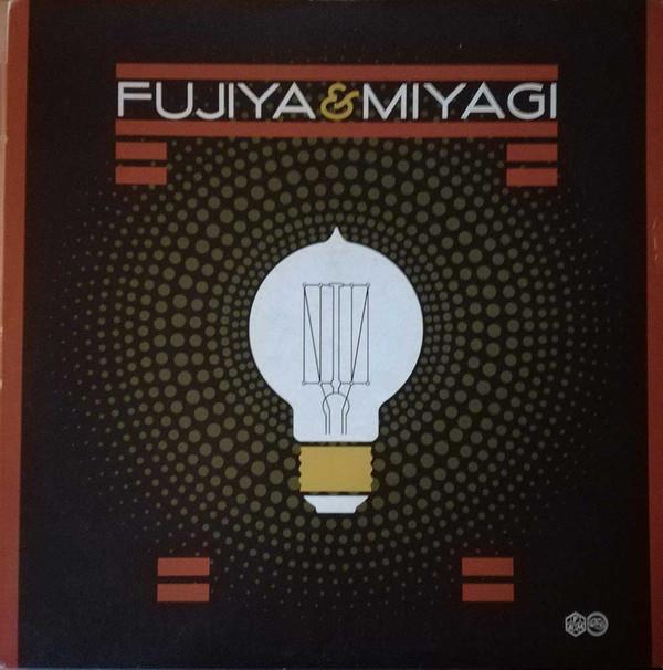 Fujiya & Miyagi - Lightbulbs